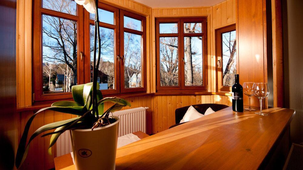 Przystanek Bavaria - Sauny, Parking Oraz Wstep Do Parku Bajek W Cenie! Habitación en casa particular Karpacz