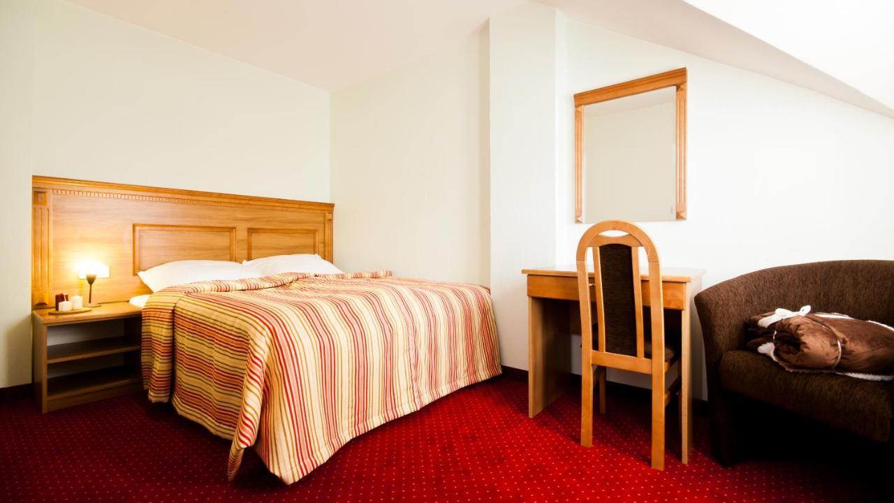 Homestay Przystanek Bavaria - Sauny, Parking Oraz Wstep Do Parku Bajek W Cenie! Karpacz